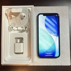 Apple iPhone 11 本体 ブラック128gbのサムネイル
