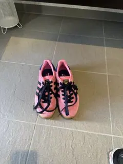 アディダス ピンク gazelle