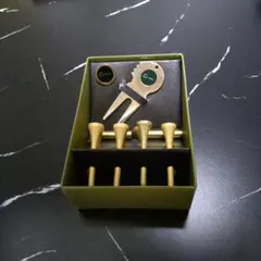 NISSAN　Cima ボールマーカー＆フォークセット ティー（8本）