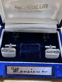 Item thumbnail for item e0251c45-afb2-4496-9b79-22d7c3576018