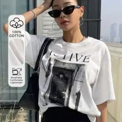DAZY フィギュア＆レターグラフィックドロップショルダーTシャツ