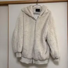 ★美品★ボアジャケット フード付き クリーム色