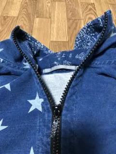 フランシストモークス パーカー