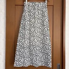 【美品】GRL ダルメシアン柄 フレアスカートのサムネイル