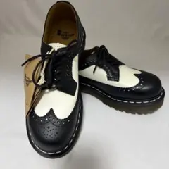 ★タイムセール★【新品未使用】Dr.Martens bex 白黒　uk5