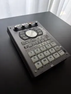 【最終割引】SP-404SX Rolandのサムネイル