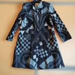 BALMAIN　パンチングレザー幾何学模様 ロングコートのサムネイル