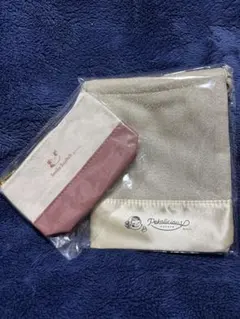 Pekolicious ペコリシャス　巾着・ポーチセット