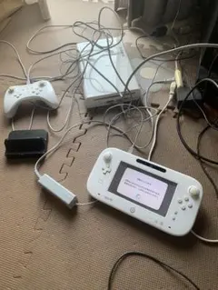 Wii U 本体 + ゲームパッド + 人気ゲームセット