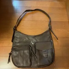 Item thumbnail for item 58402031-b7b5-4570-af0c-f5e624903ec0