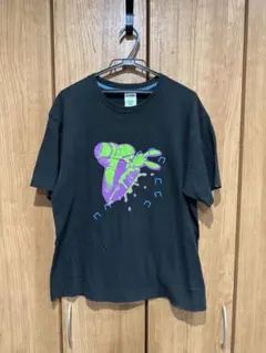 CUNE グラフィックTシャツ Lサイズ 黒のサムネイル