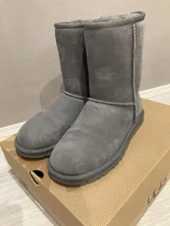 UGG アグ ムートンブーツ