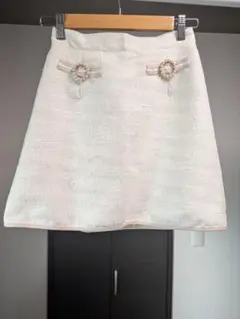 evelyn　台形スカート　白　ツイード　ビシュー付き