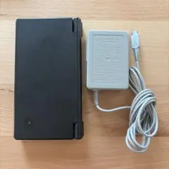 ニンテンドーDSi 本体 ブラック ACアダプター付き