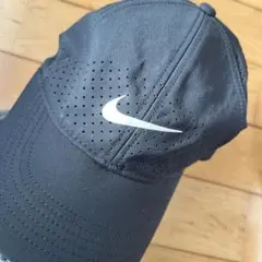 ナイキ　帽子　ポリエステル素材