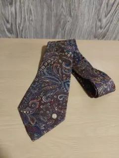 Item thumbnail for item 34030f2c-b2ac-44ed-969a-9fe5a43efa08