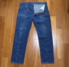 Levi