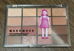 WAKEMAKE ソフトブラーリングアイパレット 24