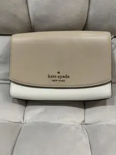 kate spade ショルダーバッグ ベージュとホワイト