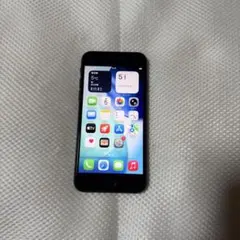 美品 SIMフリー iPhoneSE 第3世代 64GB バッテリー100%