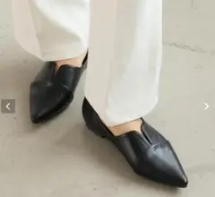 新品 VIVIAN スリット切り替えデザインフラットシューズ V1751AL