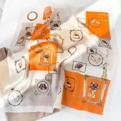 オレンジとホワイトのシルク100%スカーフ　絹製バンダナ　約53cm正方形　上品