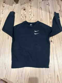 Nike ブラック スウェット L トレーナー　春秋