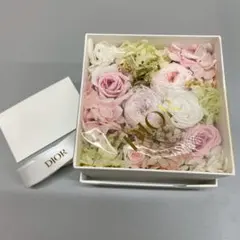 2026年最新】ディオールプリザーブドフラワーの人気アイテム - メルカリ