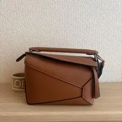 ロエベ タン パズルミニ LOEWE ショルダーバッグ ブラウンのサムネイル