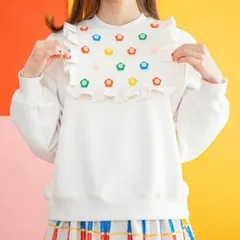 美品 HOWTOVENUS Flower Button Sweat トレーナーFのサムネイル