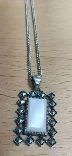 Item thumbnail for item 6f2d9bf0-2fc6-42c4-8632-b390c16bbec0