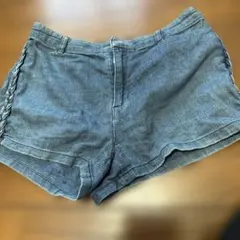 レア　APC ショートパンツS ジーンズ生地　横オシャレ　MかLくらい？のサムネイル