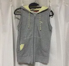 PUMA ノースリーブパーカー グレー イエロー