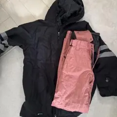 スノーボードウェアセット（ジャケット・パンツ）