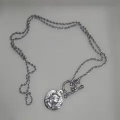 シルバー メダル型ペンダント ネックレス