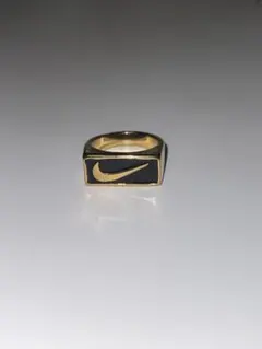 Swoosh ナイキロゴ　指輪　リング　us10 日本20 ゴールド　ブラックのサムネイル