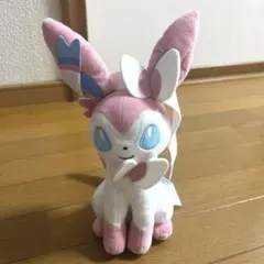 ポケモン　もふぐっとぬいぐるみ　イーブイフレンズ　～リーフィア・ニンフィア～のサムネイル