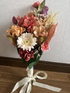 アレンジメント　造花ブーケ
