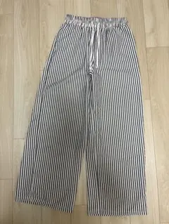 ストライプパンツ
