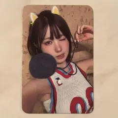 SAYMYNAME 賽馬內 世界貓咪日 瞳 孔 交易卡