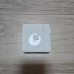apple 61W USB-C Power Adapter