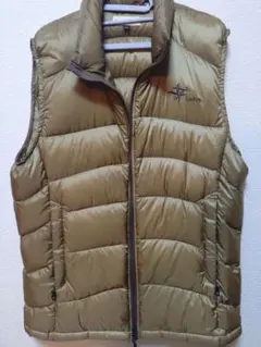 3月売り切り】ARC'TERYX オリーブグリーン ベスト - メルカリ