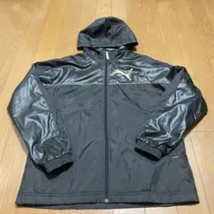 プーマ　ウィンドブレーカー