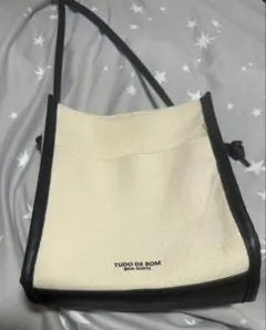TUDO DE BOM BOA SORTE ショルダーバッグ
