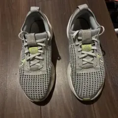 Item thumbnail for item 54634286-ac60-438f-8bca-b40236d5a5ad