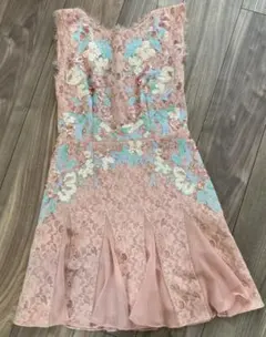 【美品】BCBGMAXAZRIA　ピンクワンピース