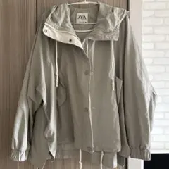 ZARA フード付きジャケット