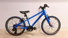 Cannondale ジュニア用スポーツ自転車 ブルーのサムネイル