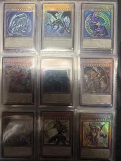 遊戯王新規レリーフ202枚コレクターズ2ホロ20枚セット 白の物語バインダー付き