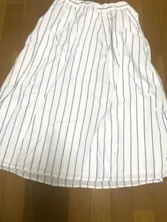 【春〜夏物✨】フレアスカート 白と青のストライプのサムネイル